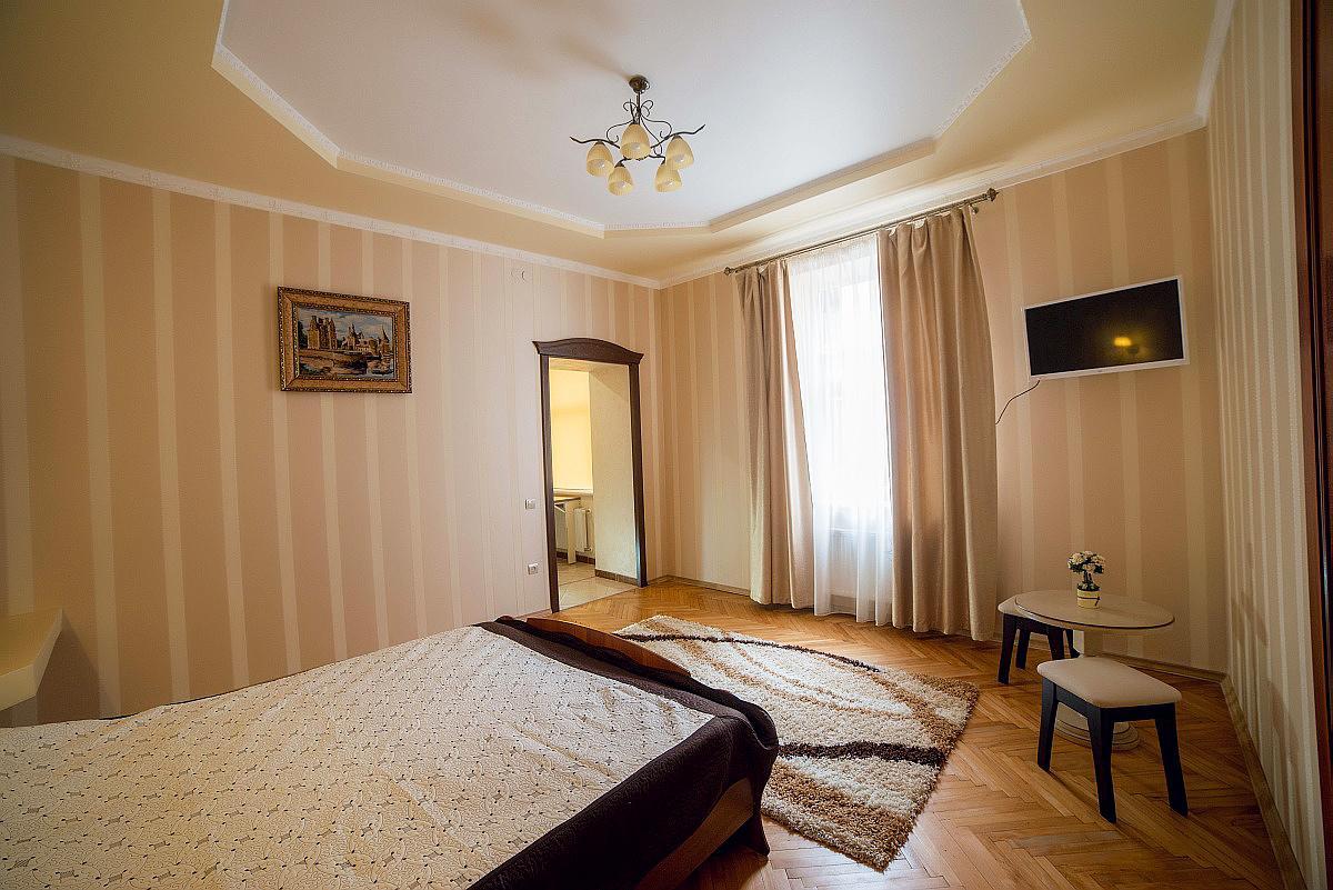 Apartment On Horodotska Street Lviv Exterior photo